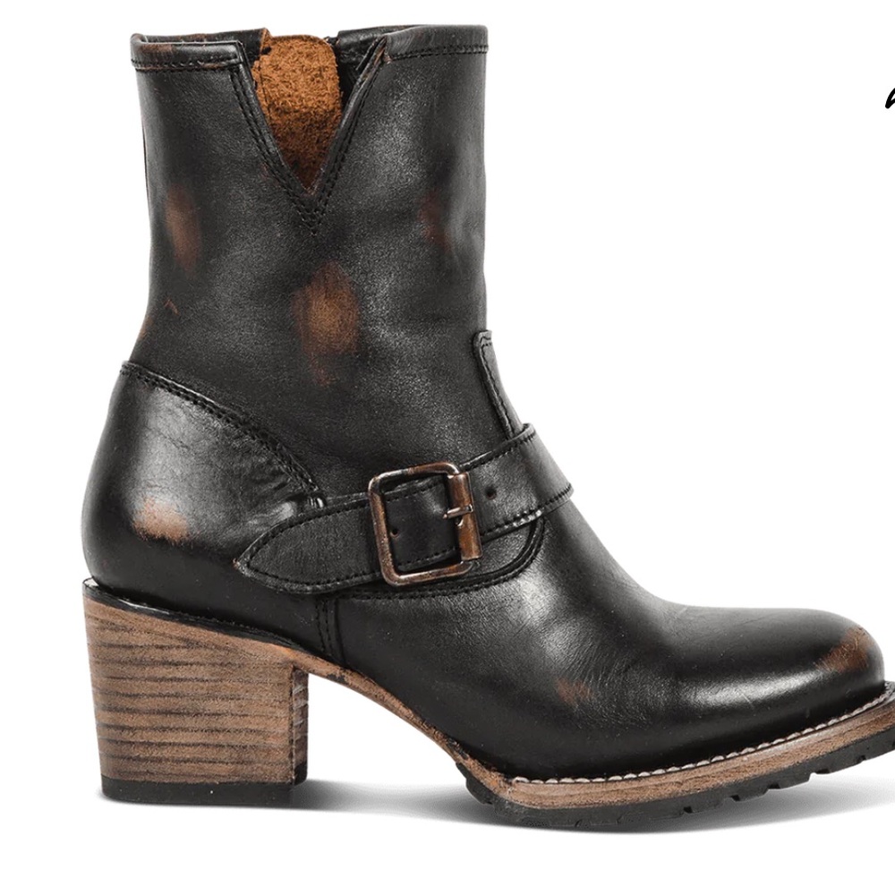 🎉HP🎉 Freebird Carlito Boots #discontinued #rare with box